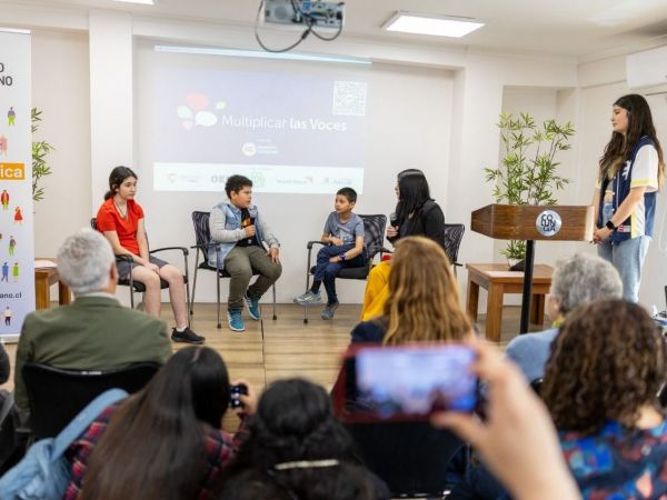 Niños entregan propuestas a candidatos presidenciales. Informe “Voces que Inciden”