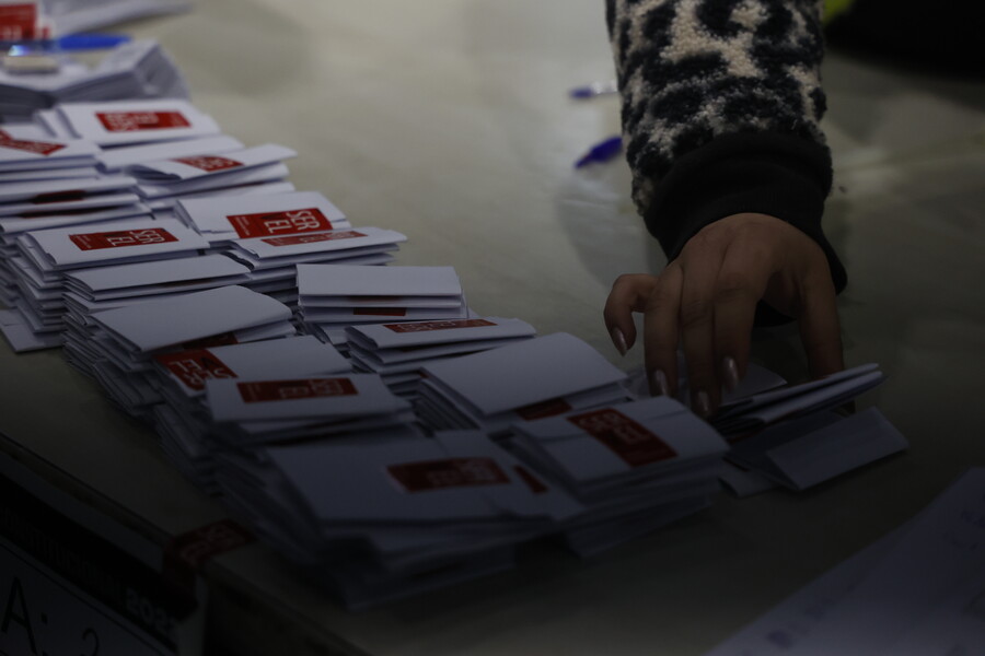 Conteo de votos de un vocal de mesa