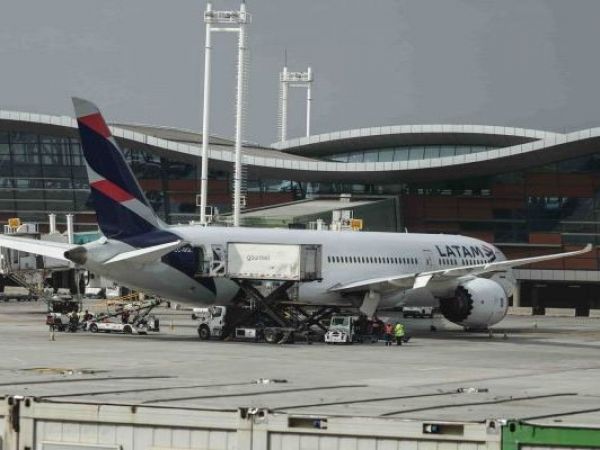 Avión de LATAM