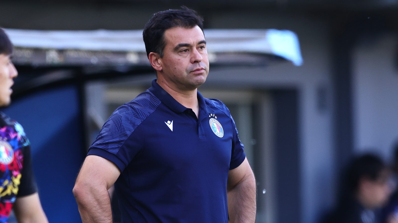 Juan José Ribera dirigiendo un partido de Audax Italiano