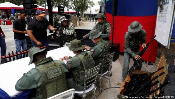 Maduro llama a vigía permanente por EE.UU.