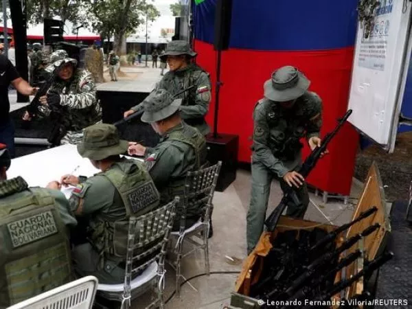 Maduro llama a vigía permanente por EE.UU.