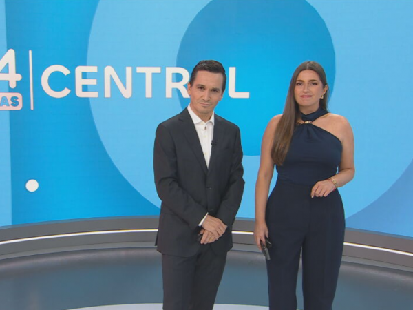 Josefa Bustos y Andrés Vial en 24 Horas Central