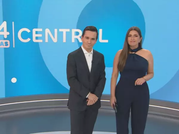 Josefa Bustos y Andrés Vial en 24 Horas Central