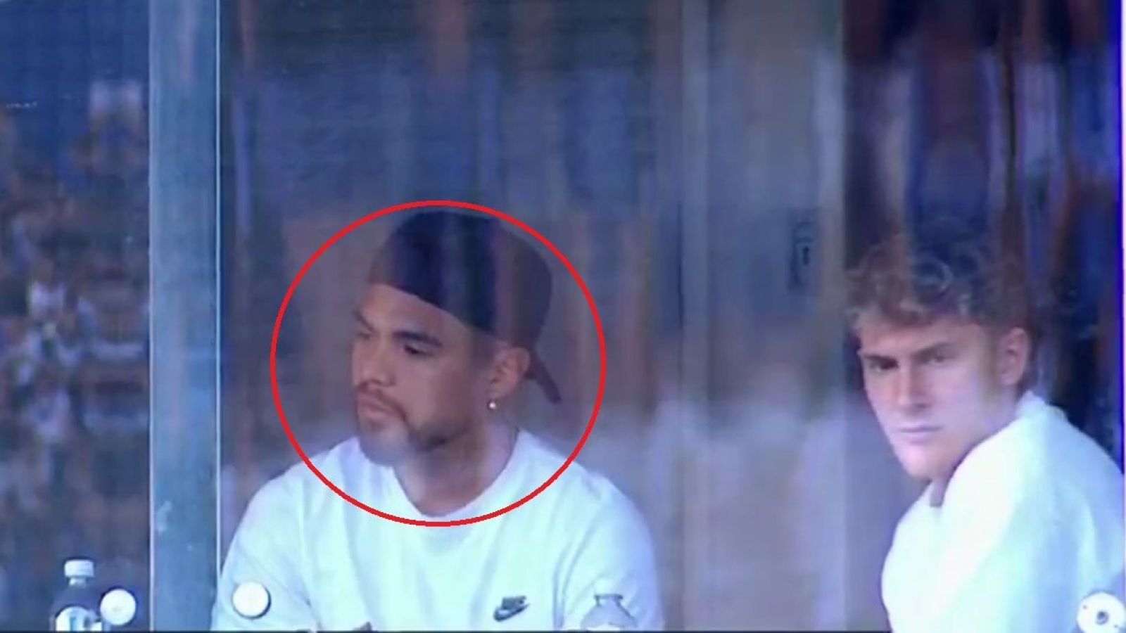 Paulo Díaz provocó la ira de los hinchas por estar riendo en partido clave de River Plate