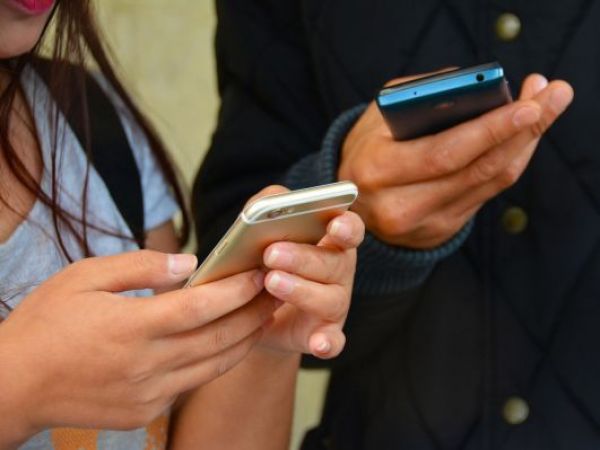 Celulares colegios liceos