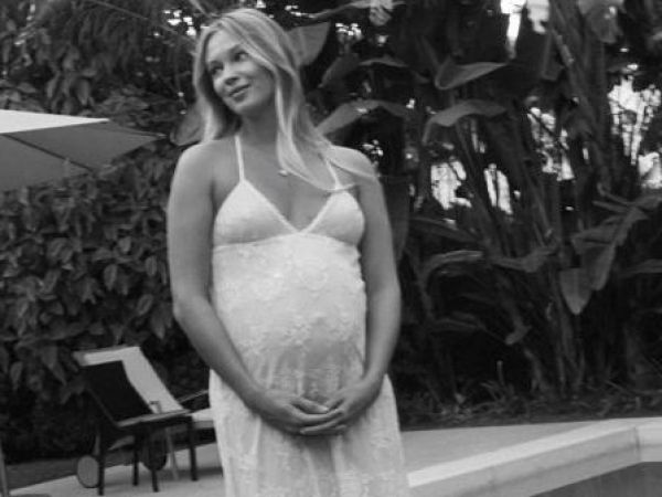 Alexandra Litvinova, pareja de Alexis Sánchez, anuncia que está embarazada