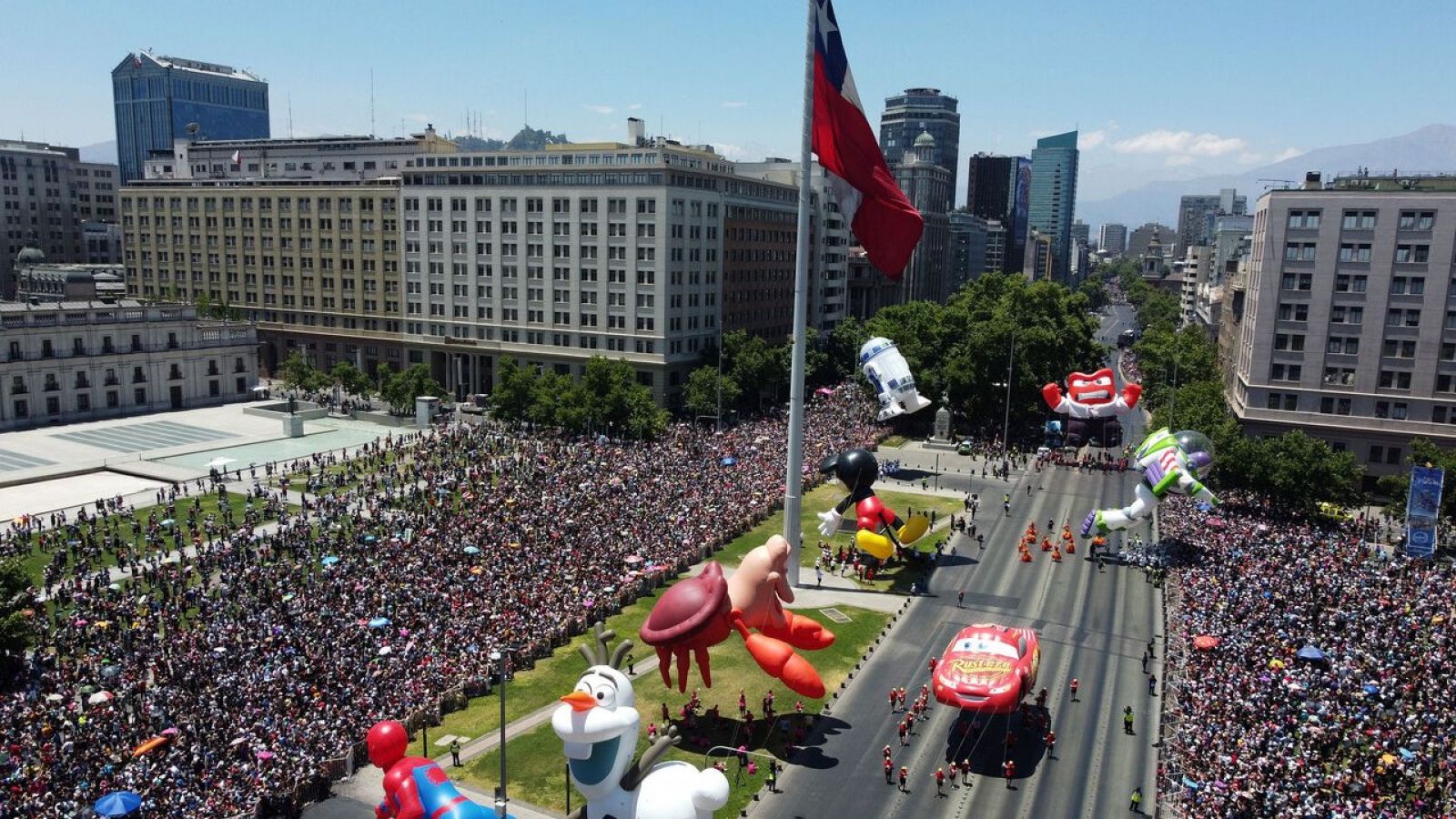 Paris Parade este domingo