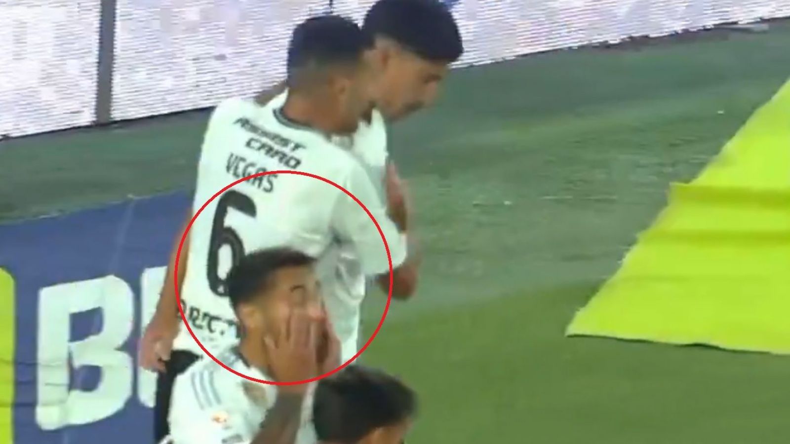 Marco Bolados se convirtió en Trending Topic tras su jugada que terminó por habilitar a Salomón Rodríguez