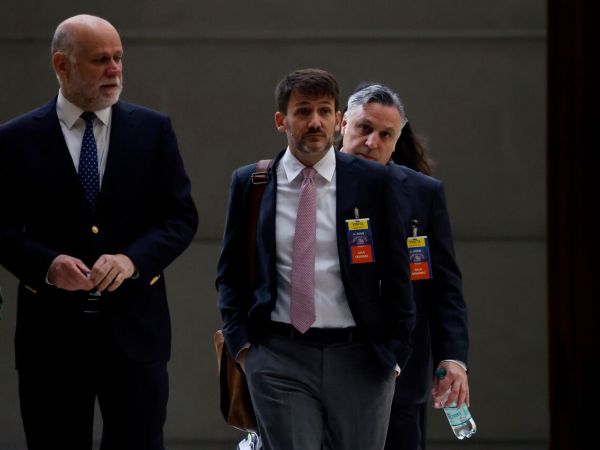 Cuántos votos se requieren para aprobar la AC contra Pardow