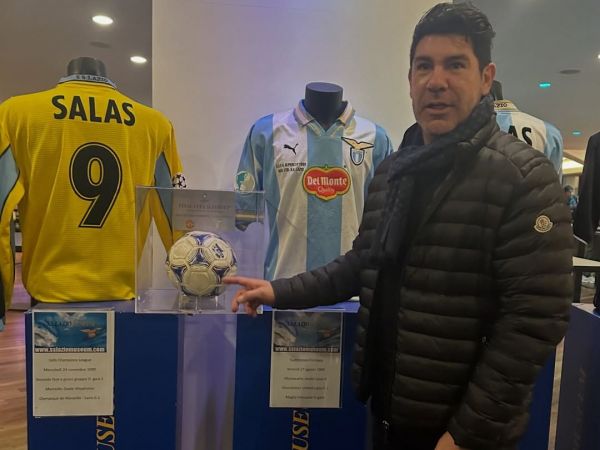 Fallido homenaje de la Lazio a Marcelo Salas