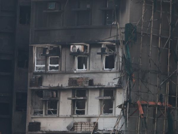 Tragedia en Hong Kong: suben a 128 los muertos y 200 desaparecidos tras incendio