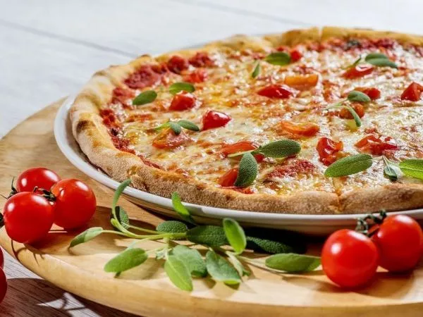 Pizza foto referencial