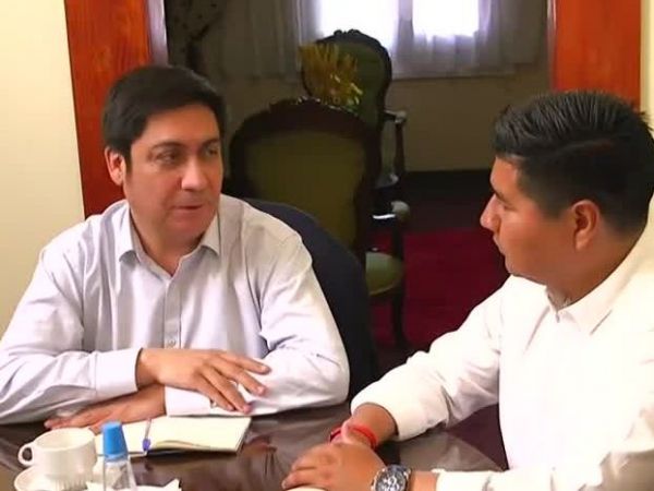 Reunión de autoridades