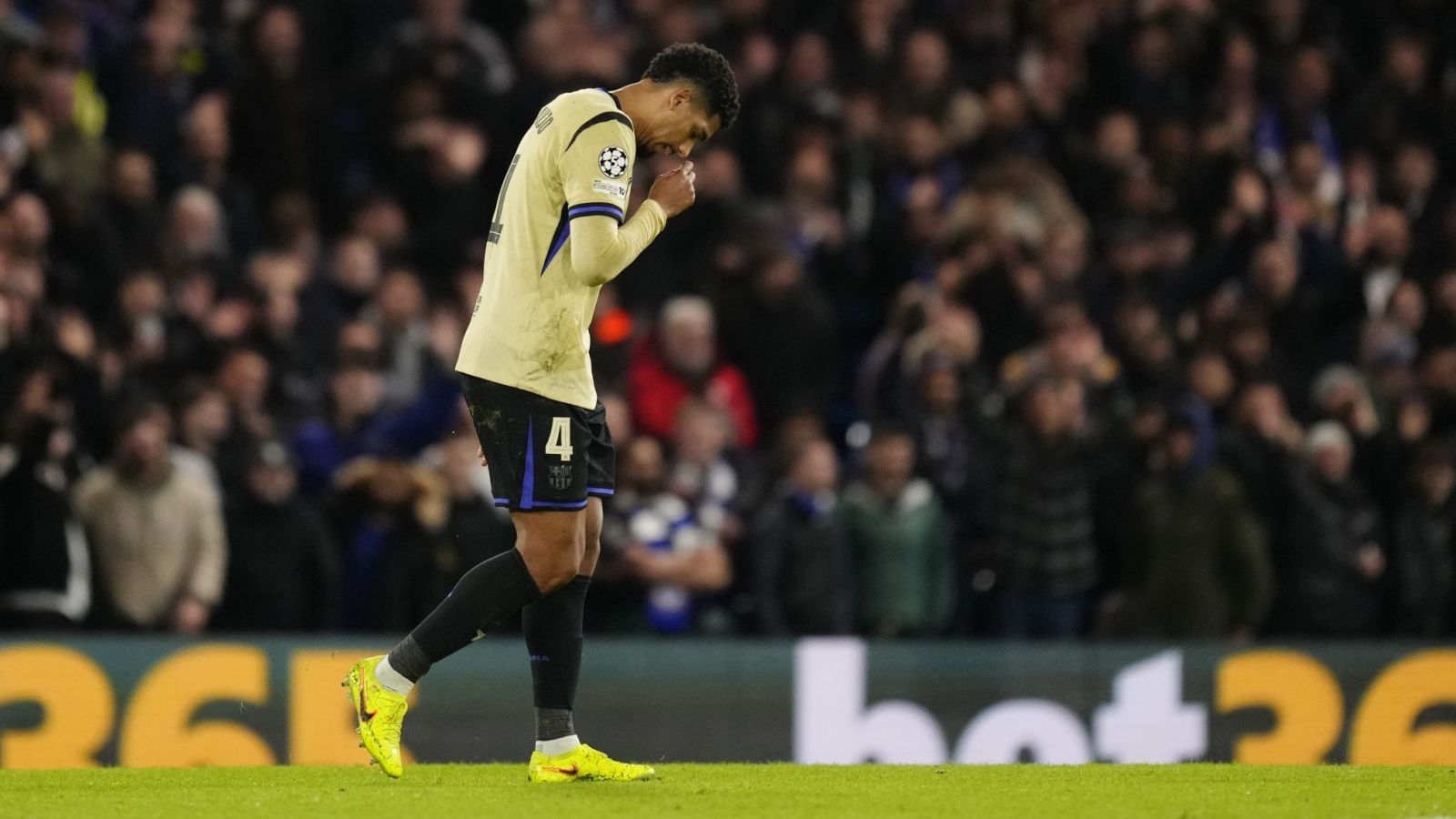 Ronald Araújo provocó gran preocupación tras su decisión de pedirle a Barcelona un tiempo para recuperarse mentalmente.