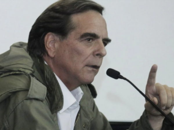 Felipe Berrios sobreseido abuso sexual