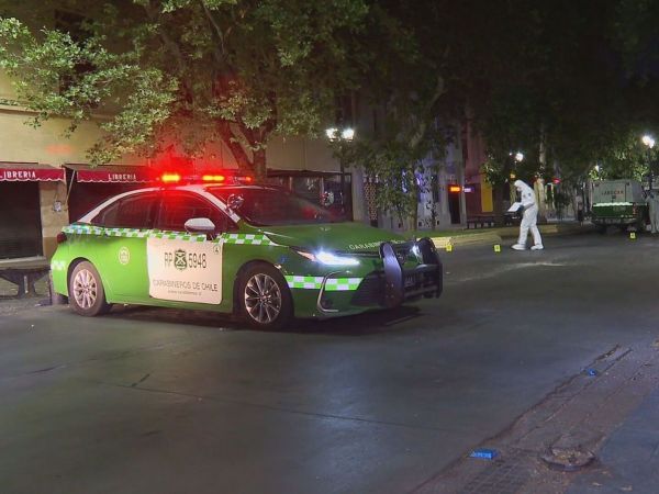 Carabinero intenta frustrar encerrona en barrio República