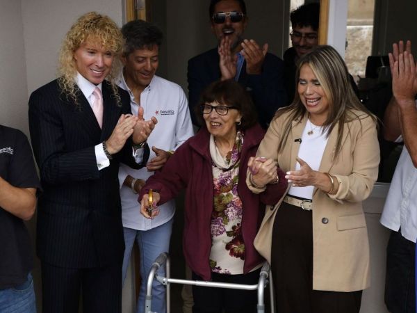 Leonardo Farkas tras inauguración de casas en Canal Chacao