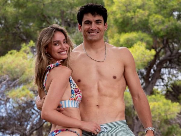 Esteban Grimalt y Trinidad de la Noi anunciaron su compromiso