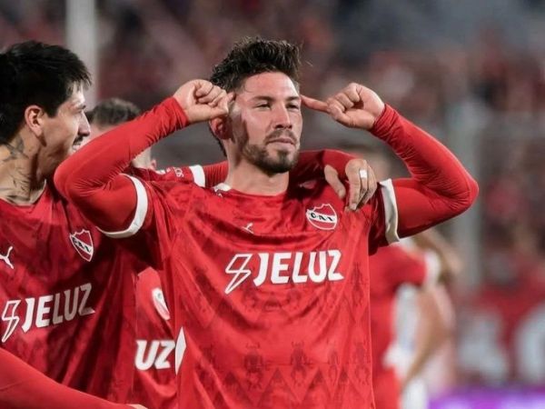 Vicente Pizarro estaría en carpeta para reforzar a Independiente