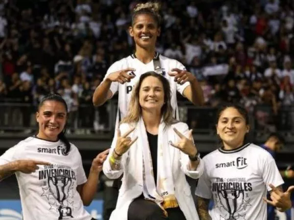 Colo Colo femenino, Tatiele Silveira