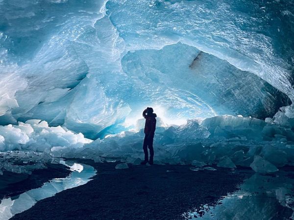 Glaciar alpino en retroceso acelerado por el calentamiento global, según estudio de ETH Zurich.