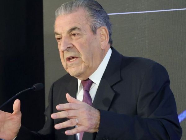 Eduardo Frei por suspensión de militancia