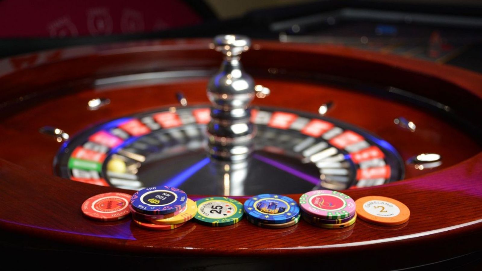 Tesorera de curso se gastó $11 millones en el casino en Argentina
