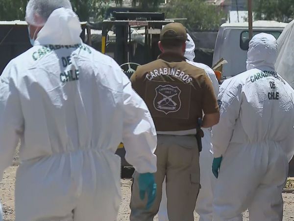 Camión de valores robado en Puente Alto fue hallado quemado en recinto privado