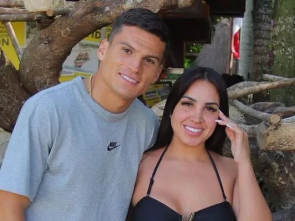 Lucas Cepeda y su novia Steffi Elizondo disfrutan de sus vacaciones en México