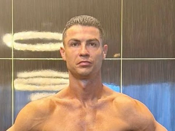 Cristiano Ronaldo causó sensación en redes sociales con una fotografía de su cuerpo