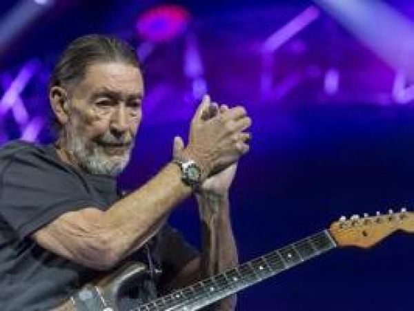Muere a los 74 años el cantante británico Chris Rea