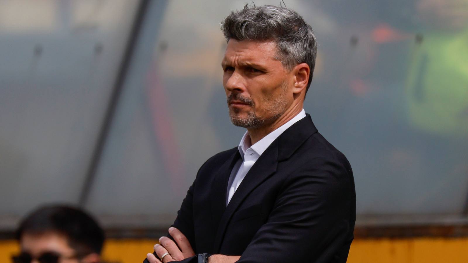 Fernando Ortiz dirigiendo un partido de Colo Colo