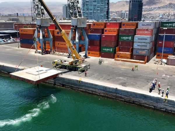 Balsa del balneario de Antofagasta