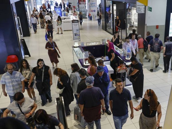 Feriado de Navidad: ¿Qué puede abrir este 25 de diciembre?