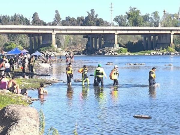 Joven muere ahogado tras lanzarse al río Ñuble