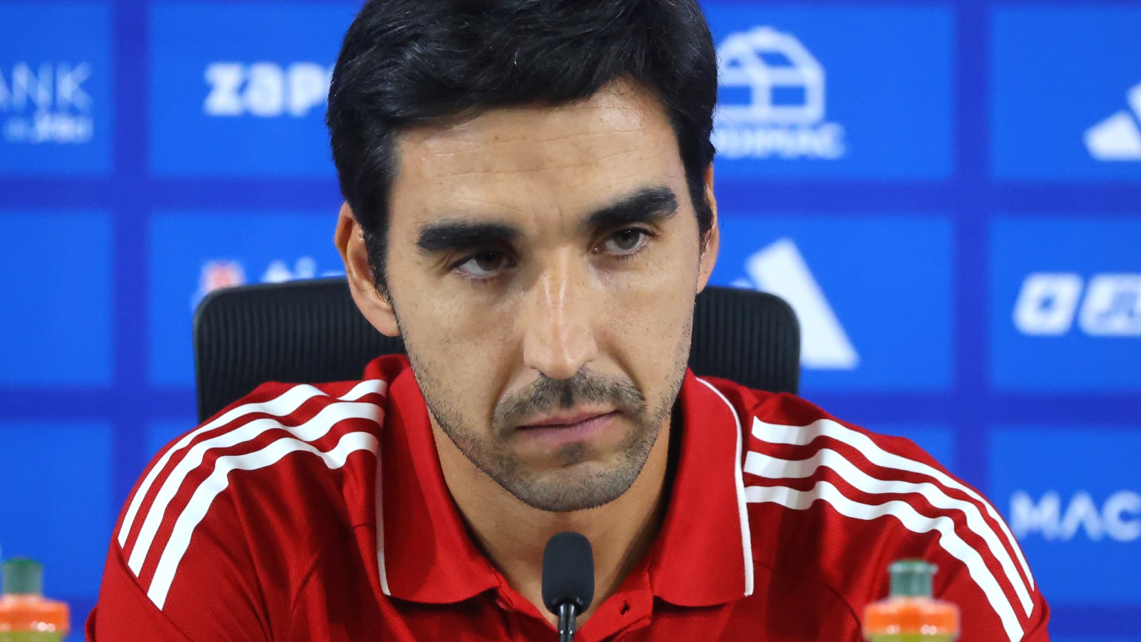 Francisco Meneghini en su presentación como DT de la Universidad de Chile