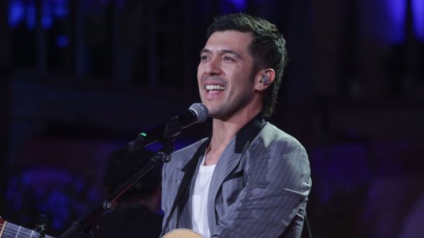 Homenaje de Gepe a Margot Loyola Palacios y Violeta Parra