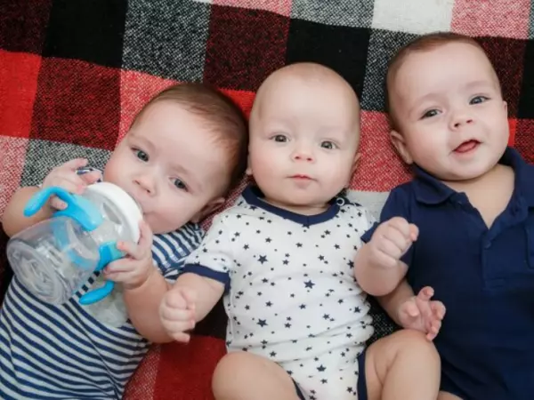 Lista de nombres populares para un bebé que nazca en febrero 2024, según la IA