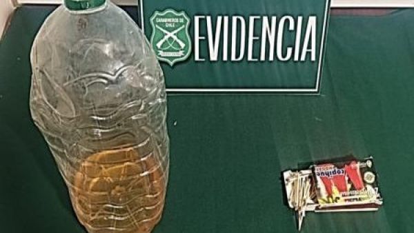 Portaba bidón con acelerante y fósforos: Detienen a hombre por presunta responsabilidad en incendios