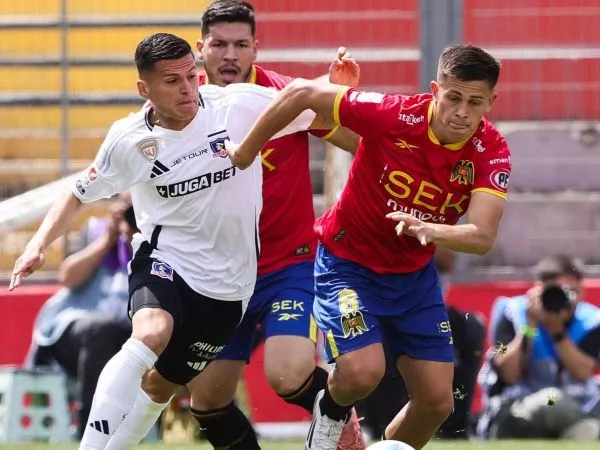 Lucas Cepeda jugando frente a Unión Española