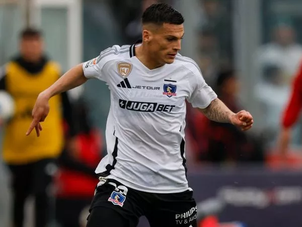 Lucas Cepeda jugando por Colo Colo