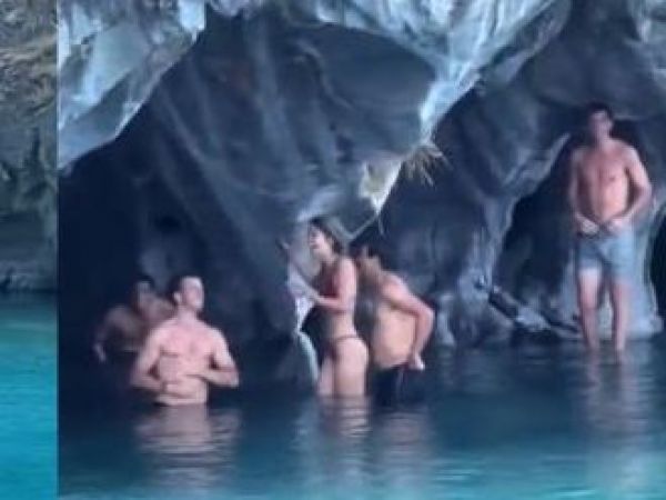Turistas se bañaron junto a las Catedrales de Mármol