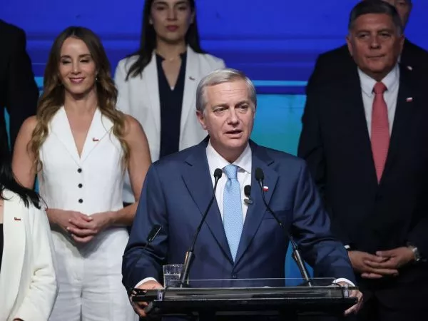 Se pospone anuncio de delegados de Kast