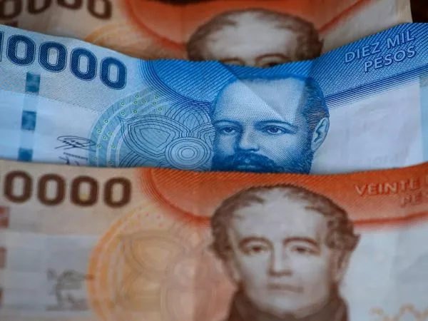 250 MIL PESOS para mayores de 65 años: cuándo les corresponde