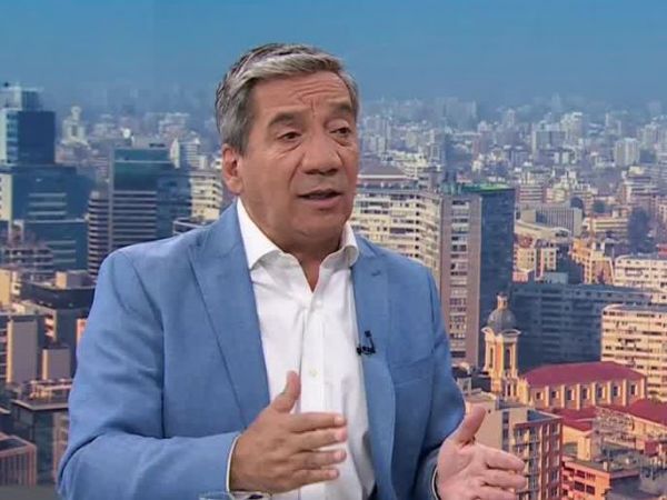 Durán destaca retiro de toldos azules