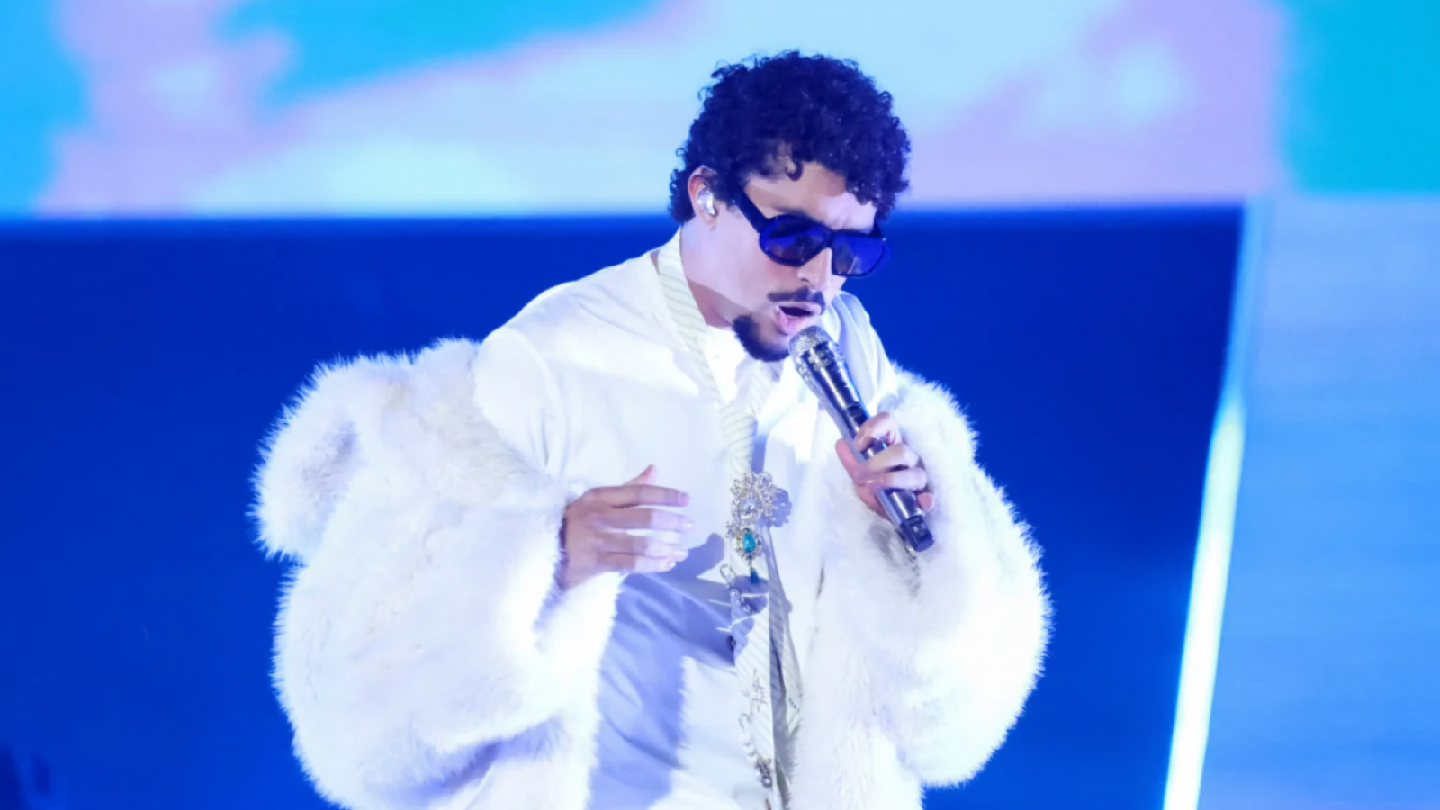 Dónde y a qué hora ver la presentación de Bad Bunny en el Super Bowl