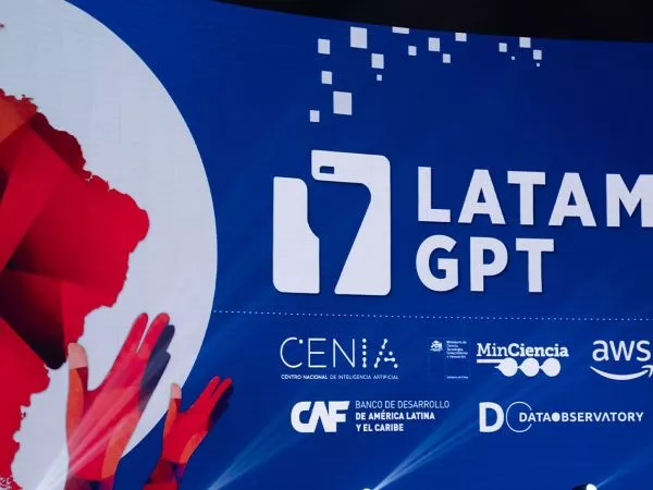 Latam-GPT lanzamiento.