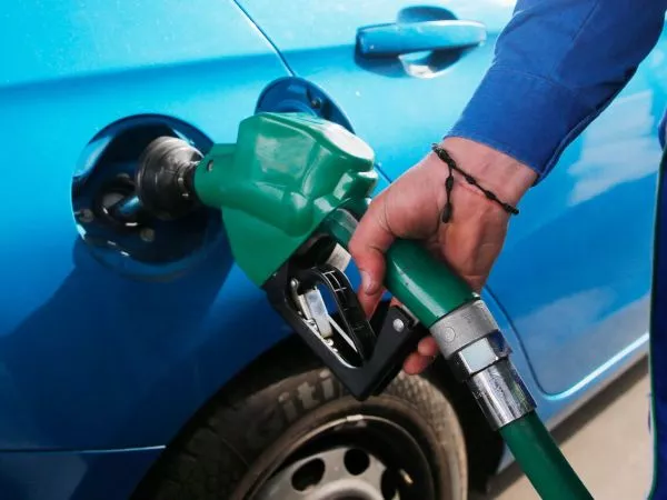 FUERTE ALZA en precio de las BENCINAS