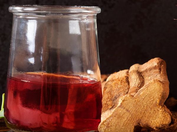 Ayahuasca. Bebida y raíz.